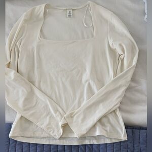 h&m long sleeve cream color shirt